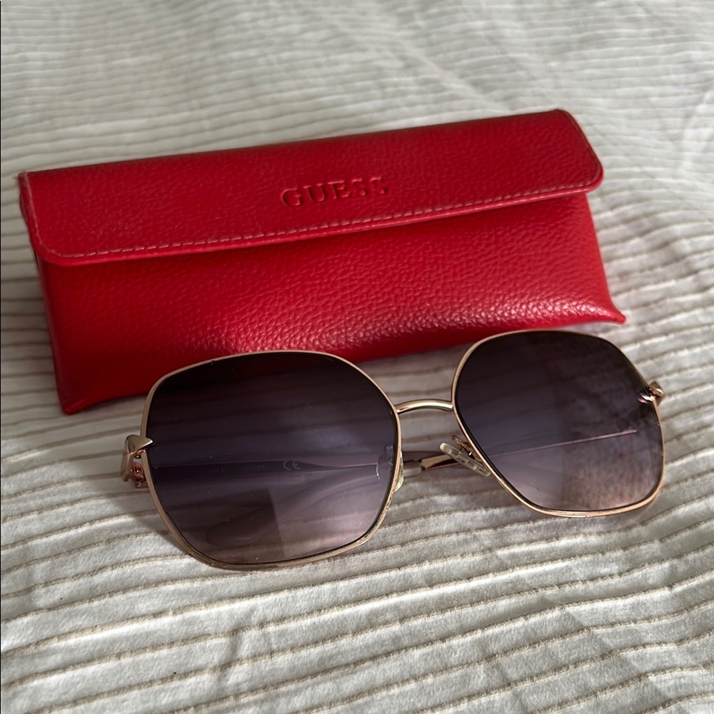 GUESS Gold Sunglasses with Rose Purple Lenses